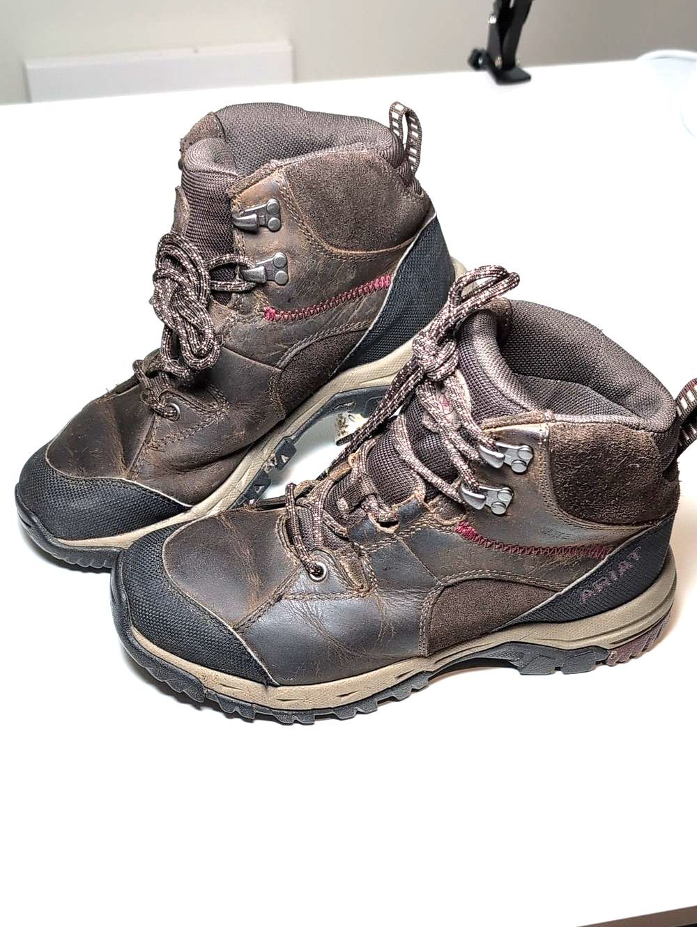 Ariat Women's Dark Brown Leather Waterprooff Hiking Boots Size 7